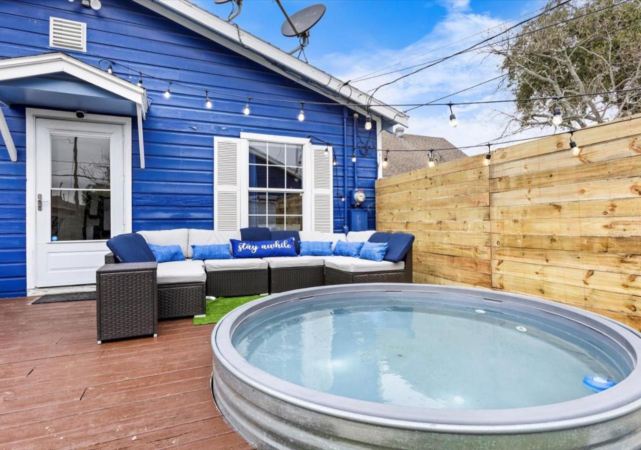 The Blue Oasis With Handicap Ramp Access Dog Friendly & Cowboy Pool Galveston Exterior foto